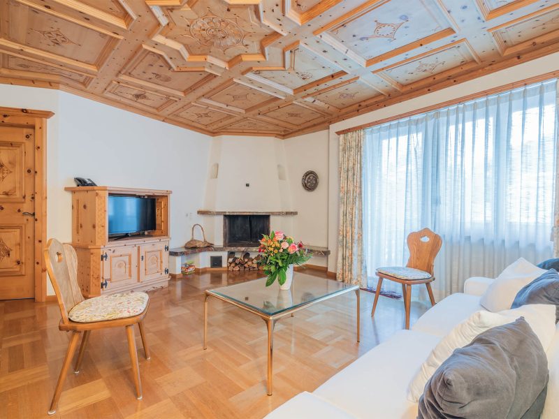 Living room in the apartment of the Hotel Corvatsch