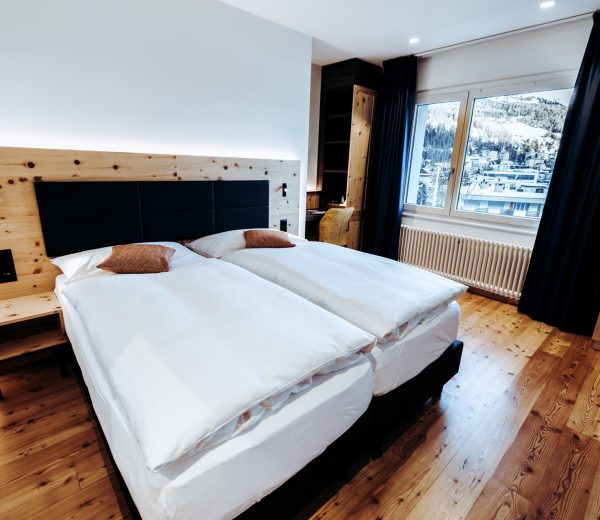 Sleeping area in the family room Hotel Laudinella