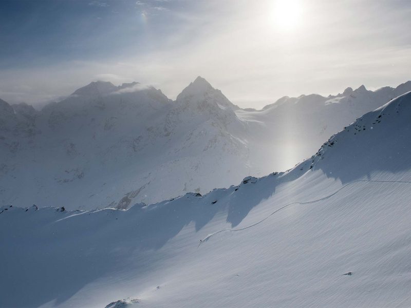 mountains-and-seen_slider