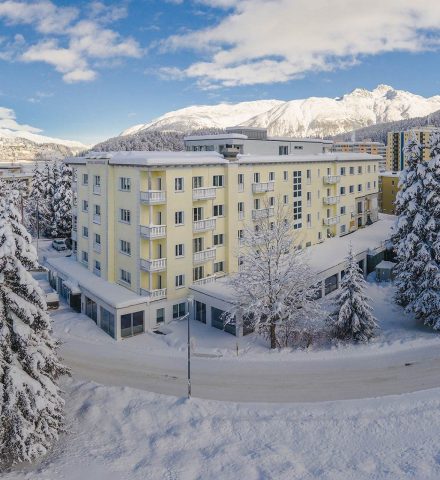 hotel_laudinella_outdoor-winter-panorama