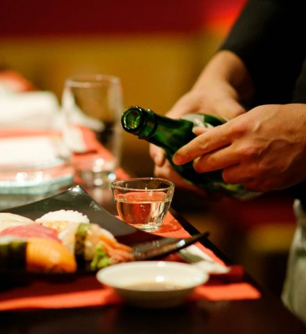 Laudinella / Restaurants / Kura (Japan) Laudinella / Restaurants / Kura (Japan)