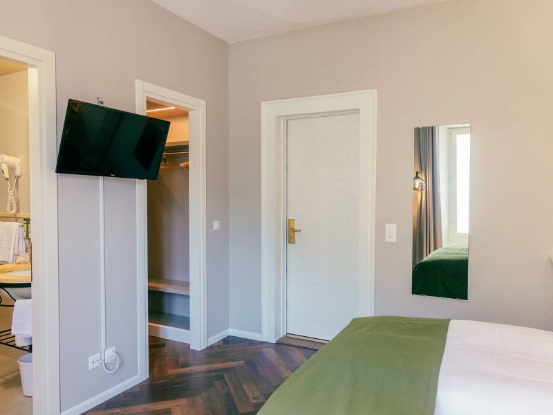 Belle Etage Deluxe Room